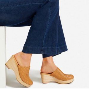Everlane Tan Woven Mules
